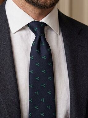 Vintage 1982 Alynn Neckwear Holly-er Than Thou Holiday Tie